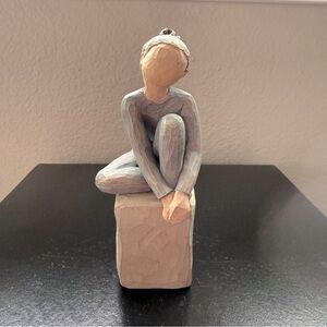 Willow Tree “Dancer” figurine 2004’